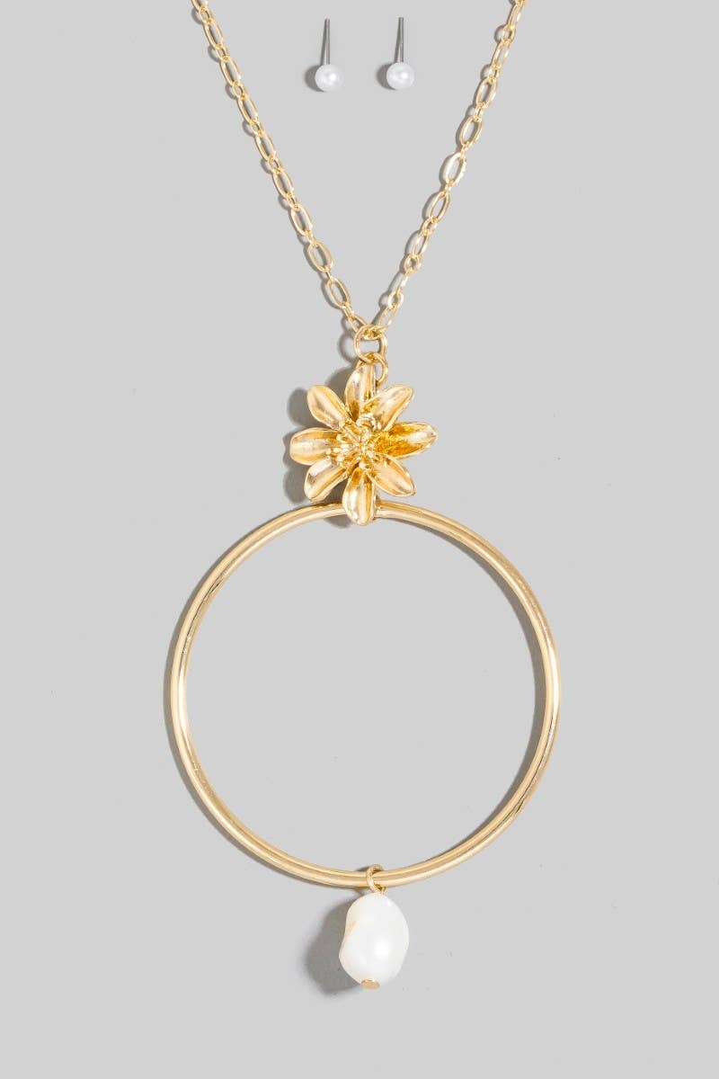 Flower Pearl And Large Hoop Pendant Necklace