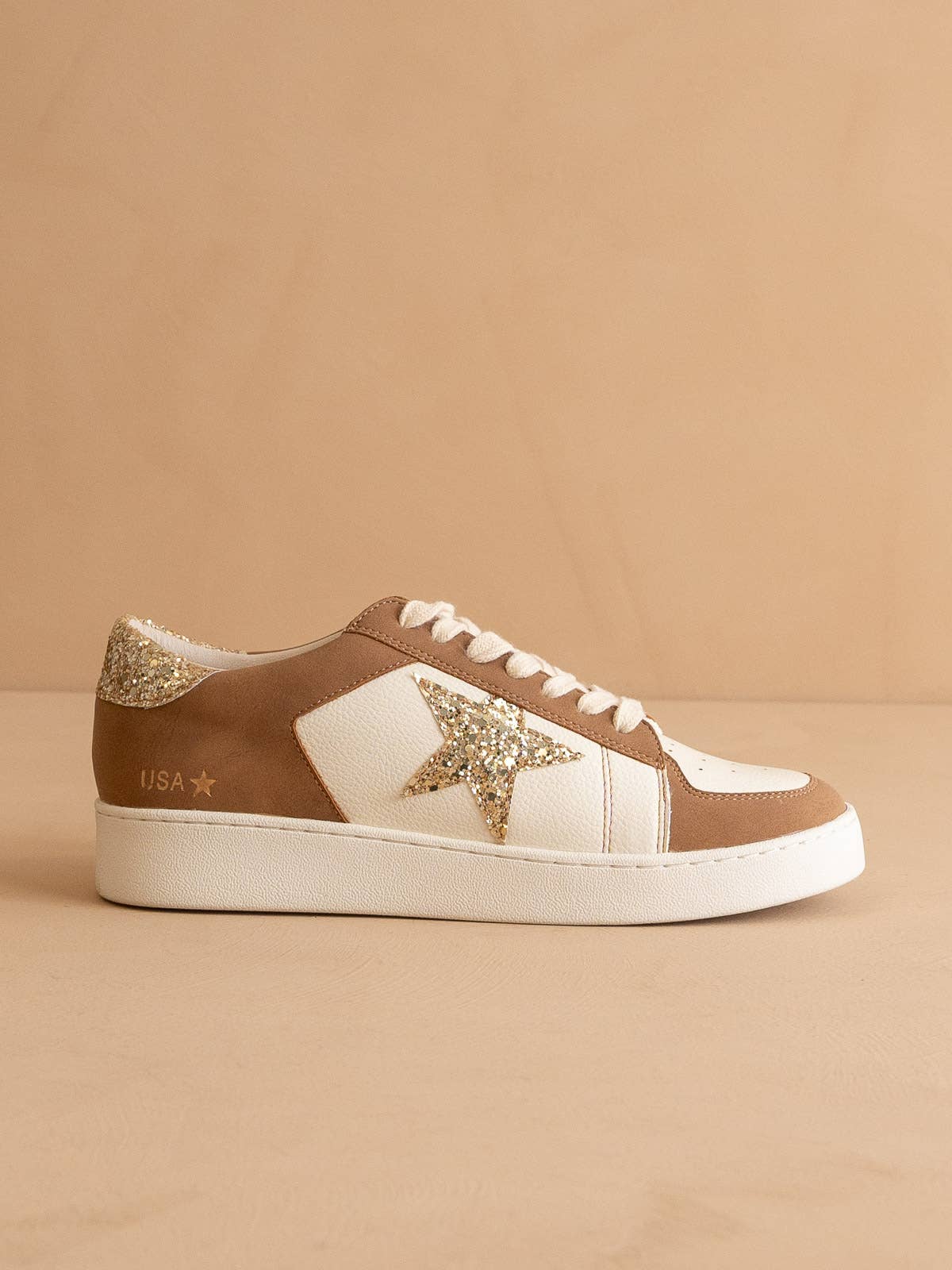 Camel Glitter Star Sneaker