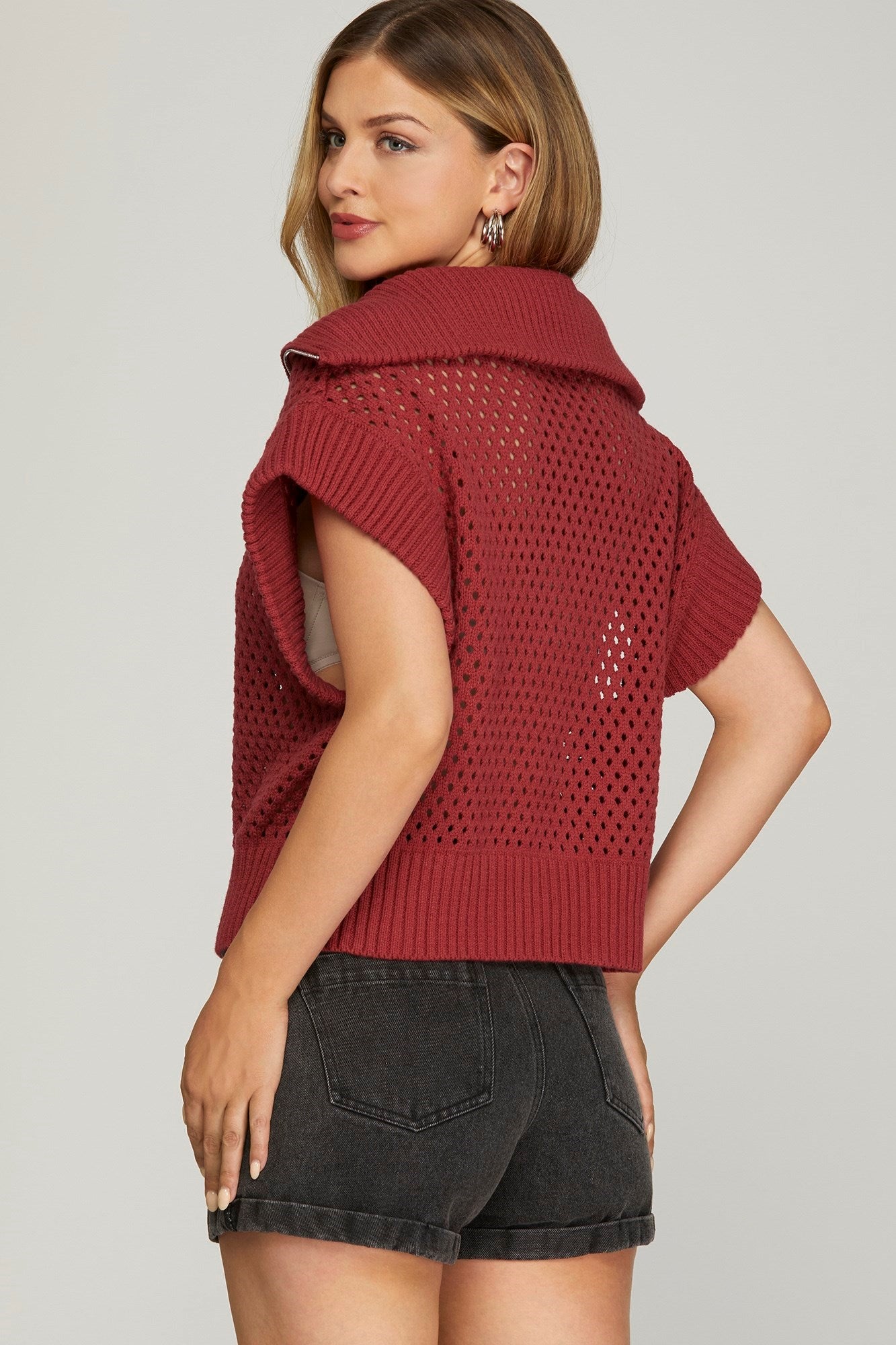 Collared Drop Shoulder Half Zipped Sweater
