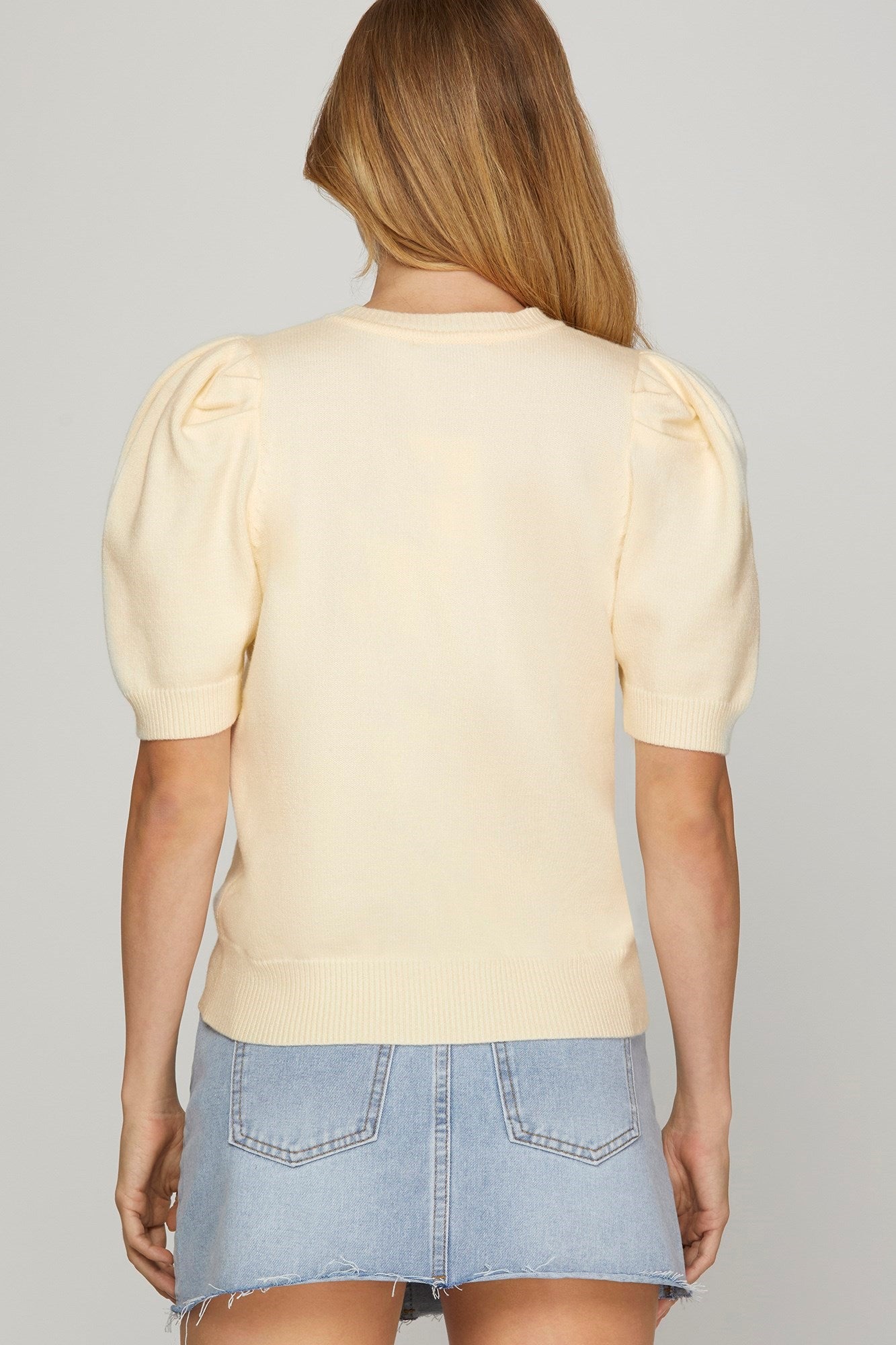 Short Puff Sleeve Sweater