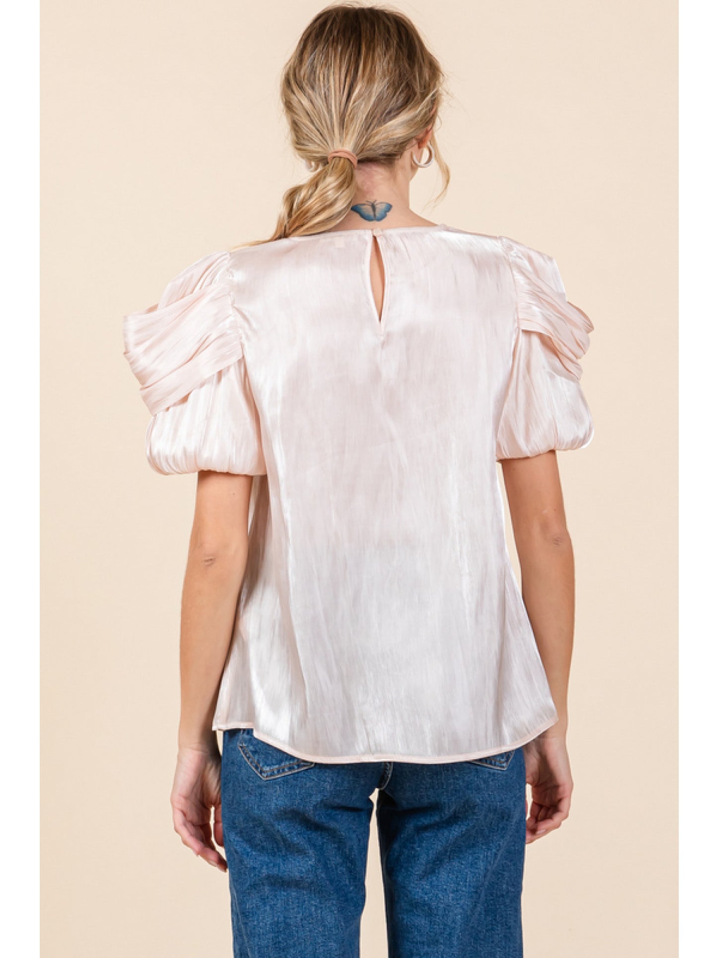 Glossy Top with U-Neck