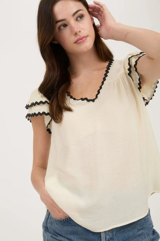 V Neck Wavy Trim Ruffle Sleeve Top
