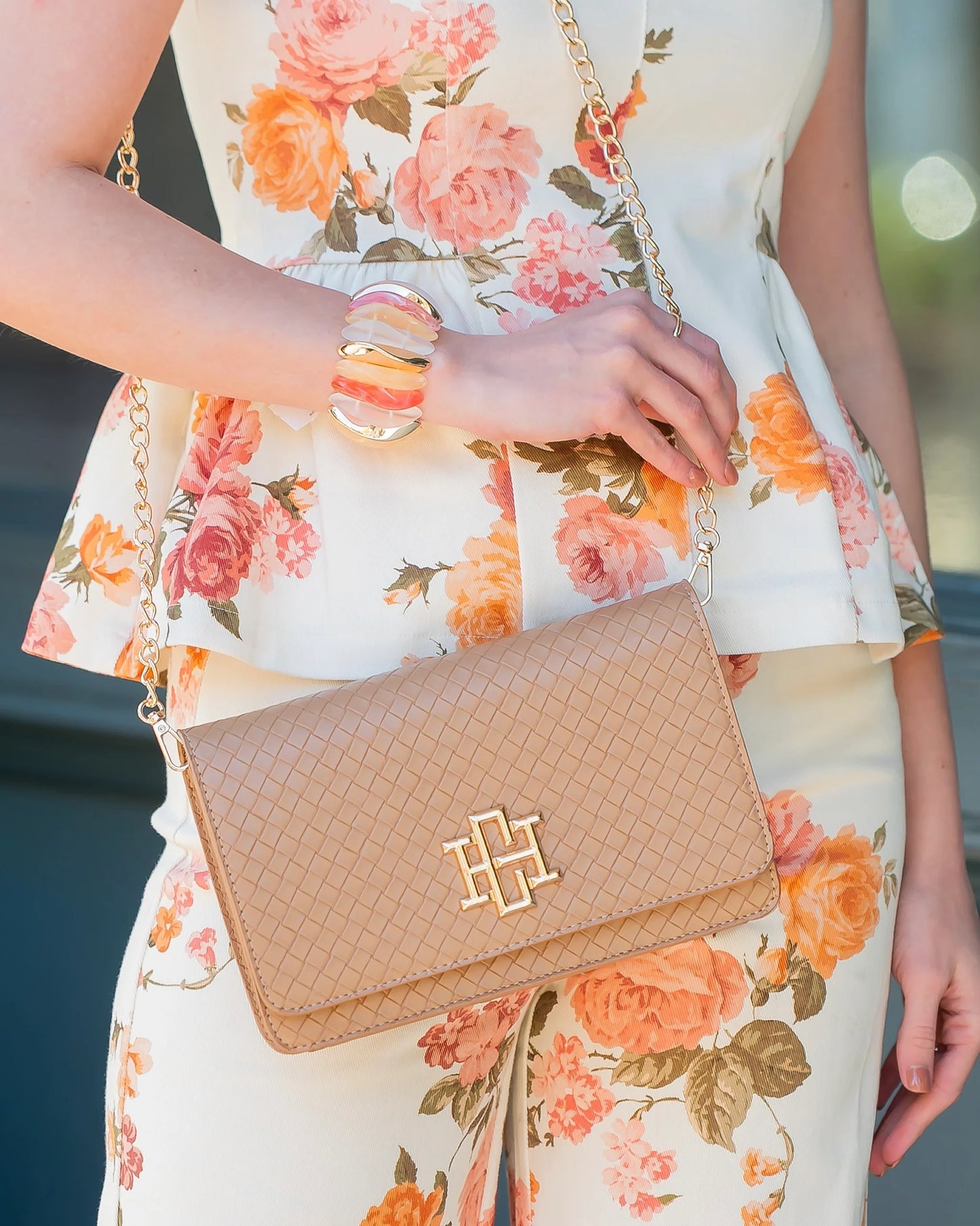 Bryn Clutch/Crossbody Woven Tan